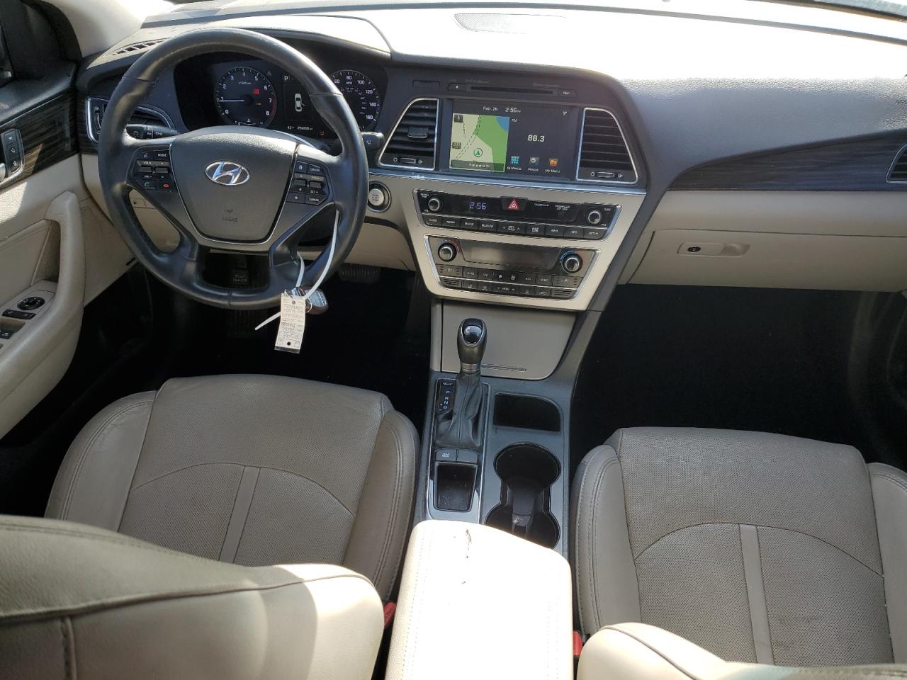 2016 Hyundai Sonata - Image 8
