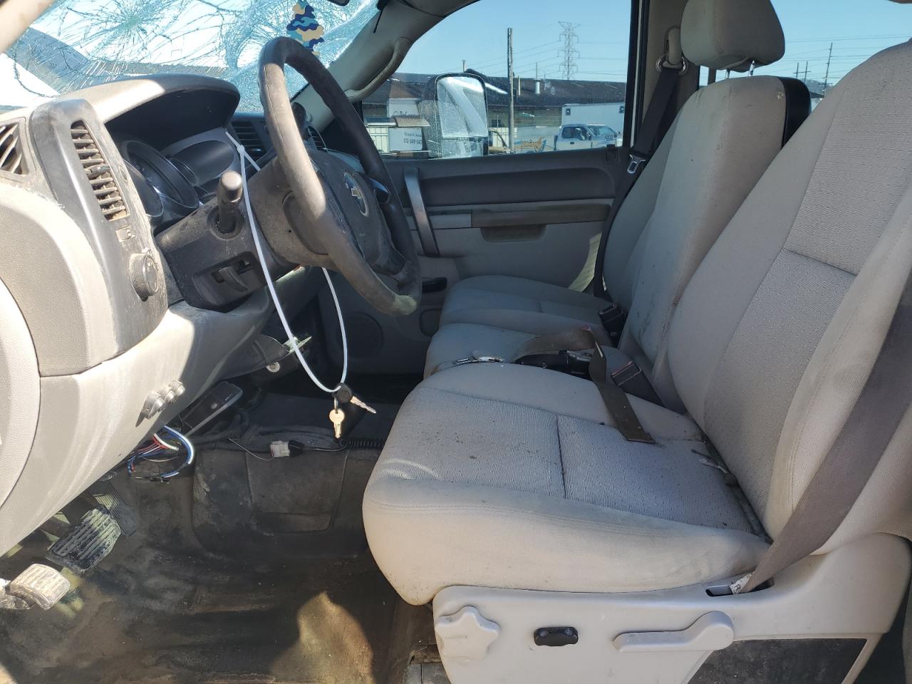 2011 Chevrolet Silverado - Image 7
