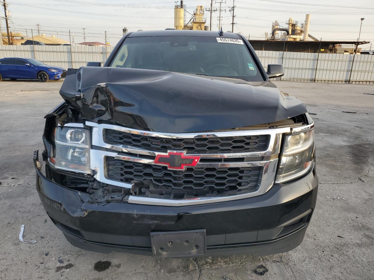 2019 Chevrolet Suburban - Image 5