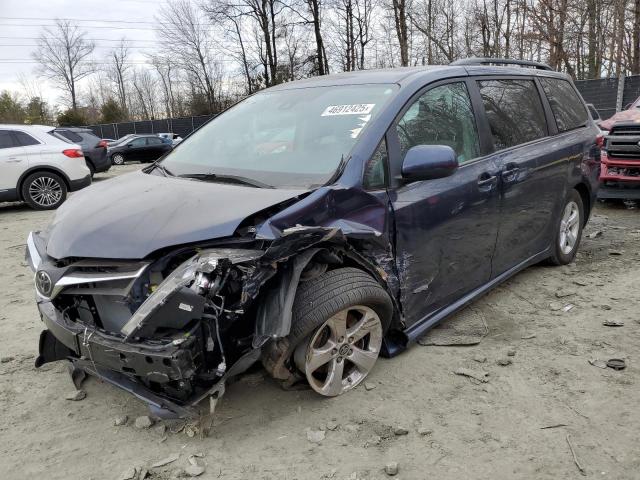 2018 Toyota Sienna Le