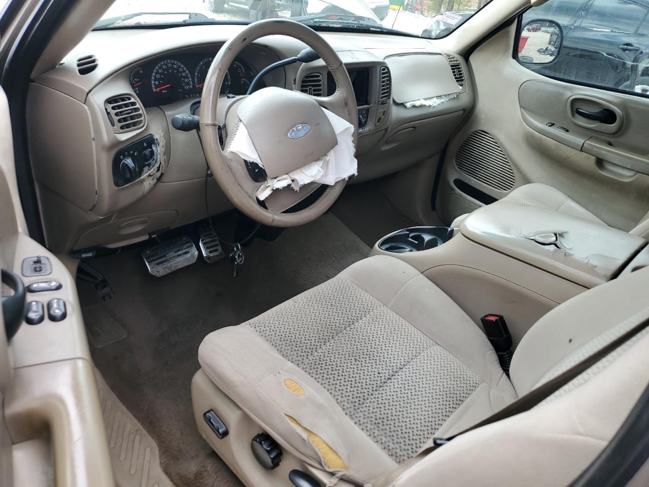 2002 Ford F-150 - Image 8