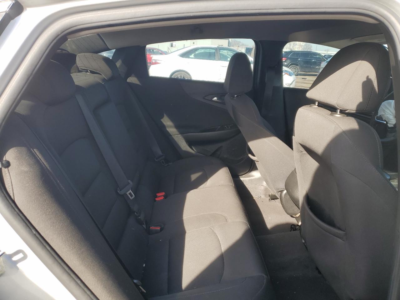 2018 Chevrolet Malibu - Image 10