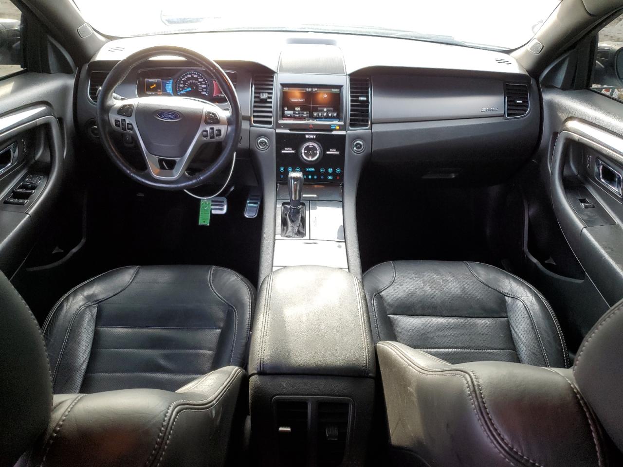 2015 Ford Taurus - Image 8