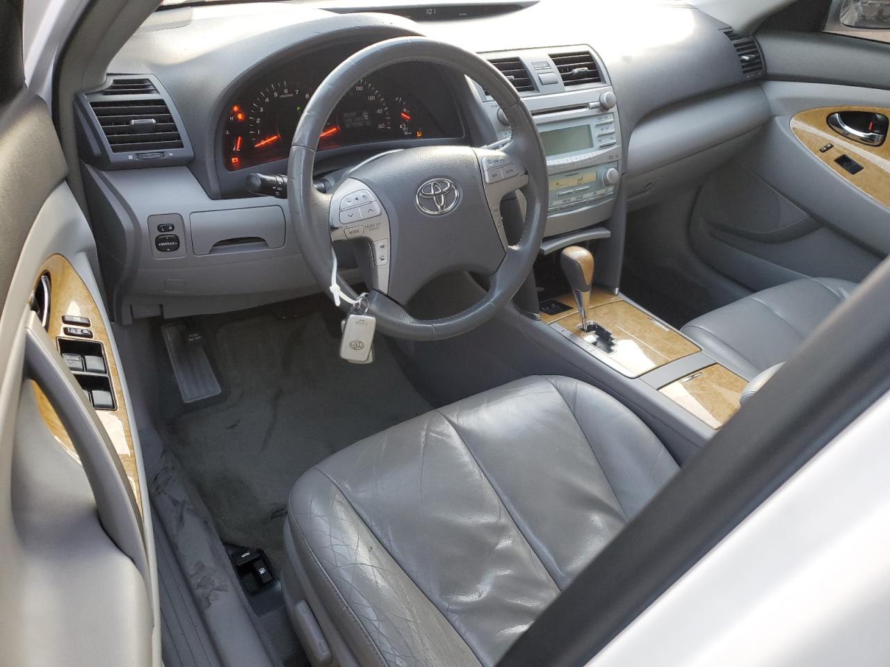 2007 Toyota Camry - Image 8