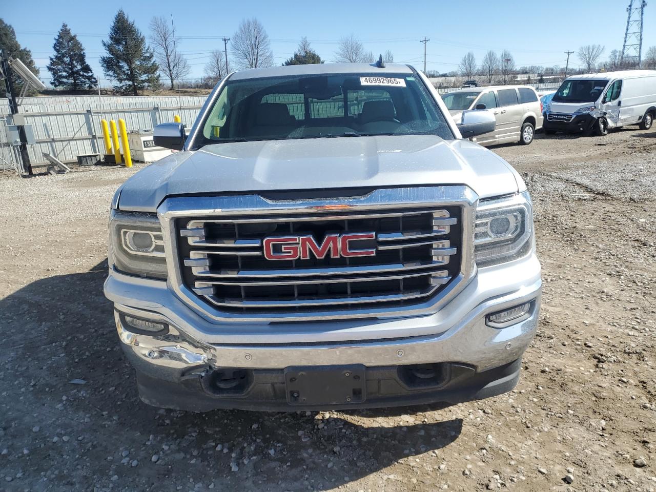 2017 GMC Sierra - Image 5