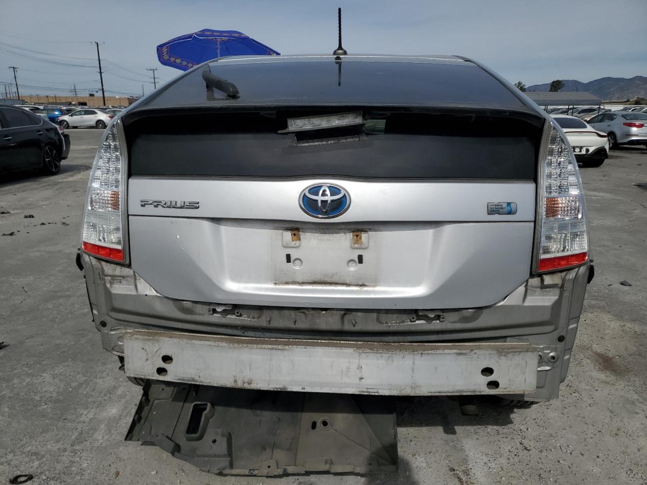 2010 Toyota Prius - Image 6