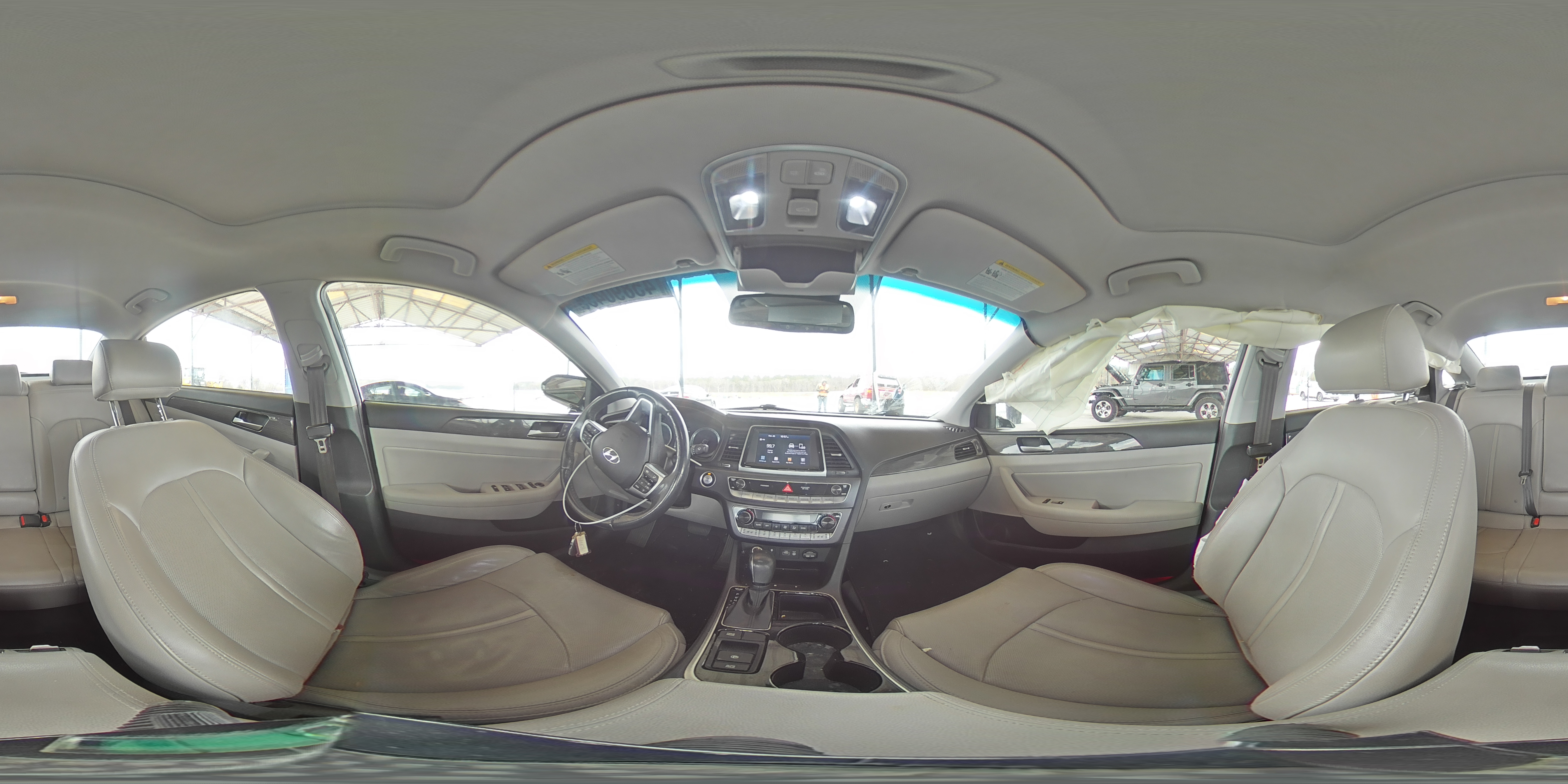 2019 Hyundai Sonata - Image 13