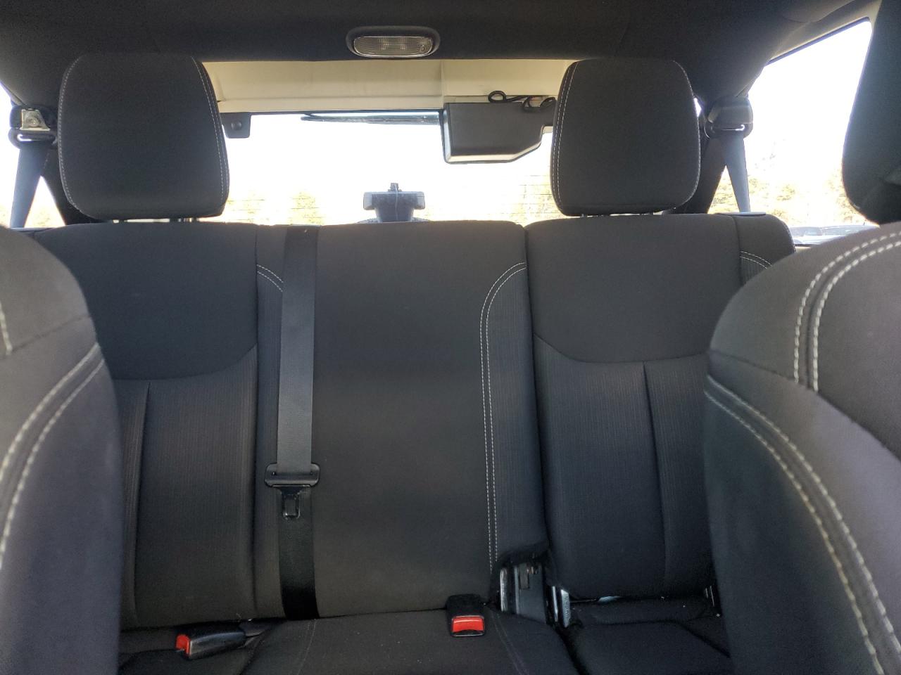 2017 Jeep Wrangler - Image 10