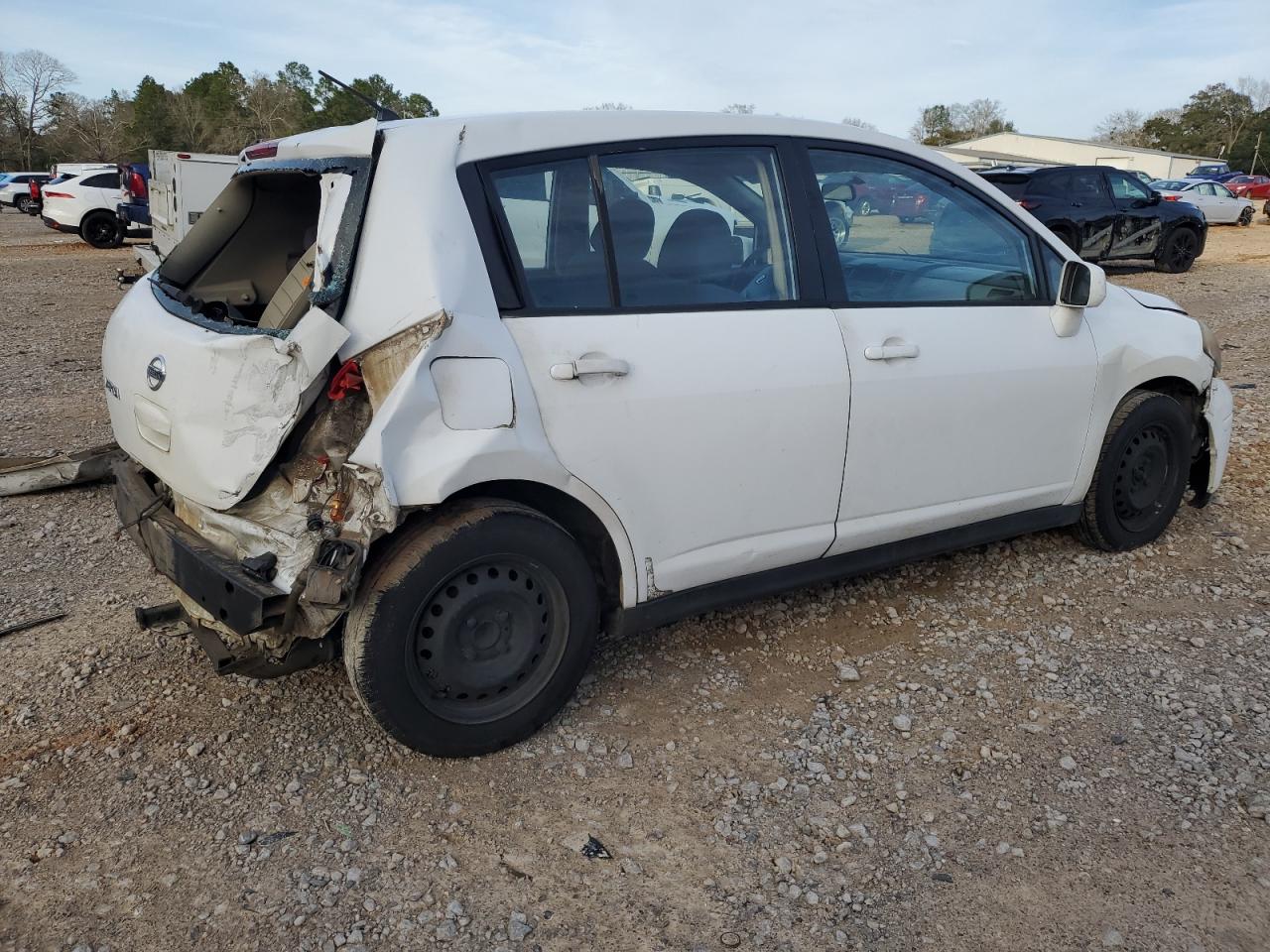 2007 Nissan Versa - Image 3