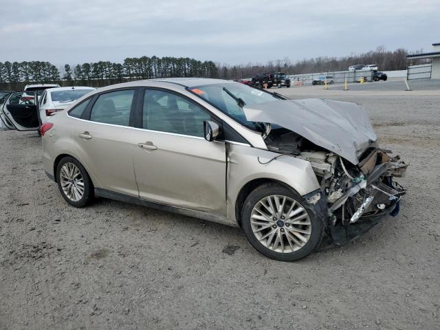  FORD FOCUS 2018 Золотой