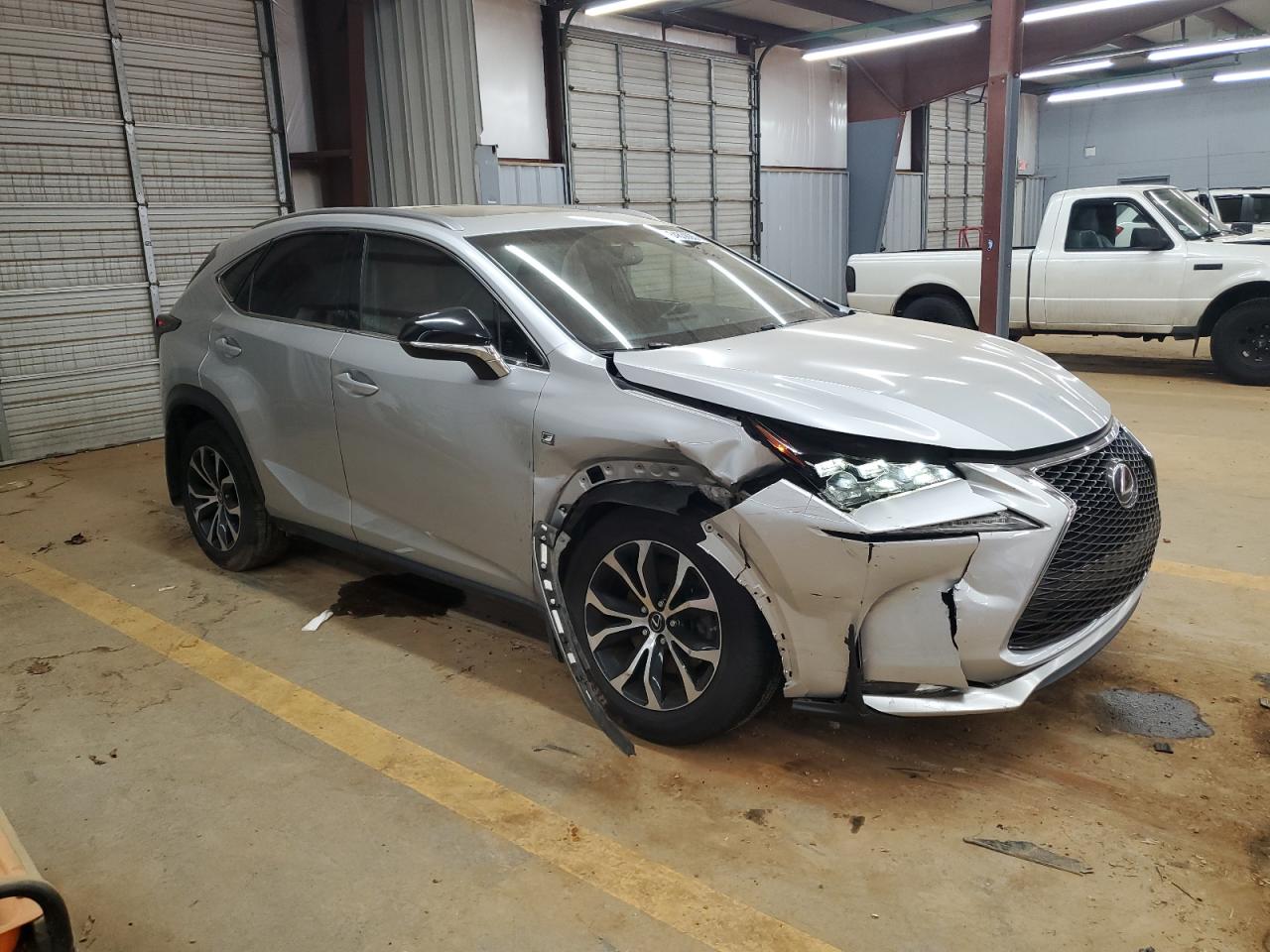 2015 Lexus NX - Image 4