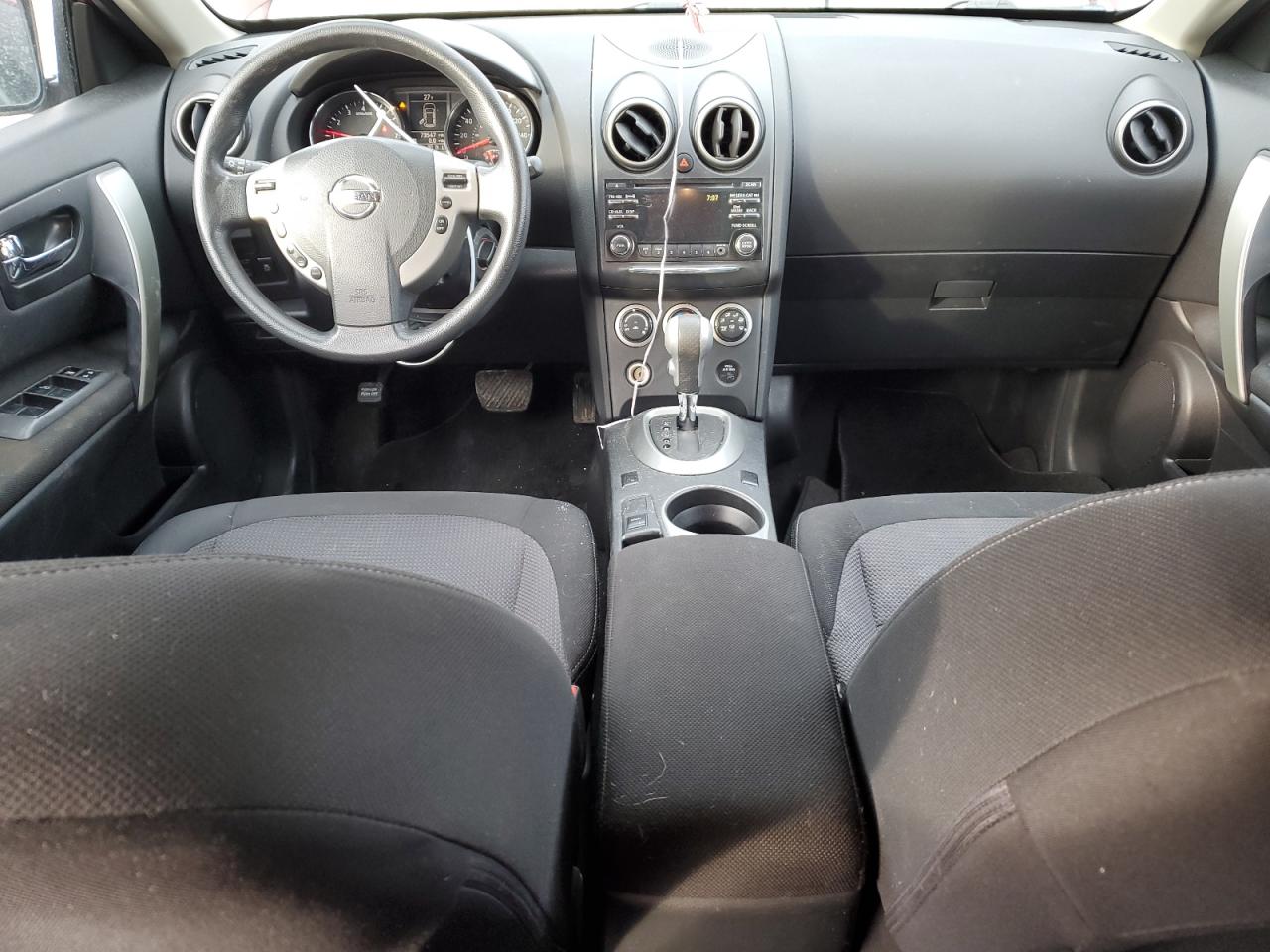 2012 Nissan Rogue - Image 8