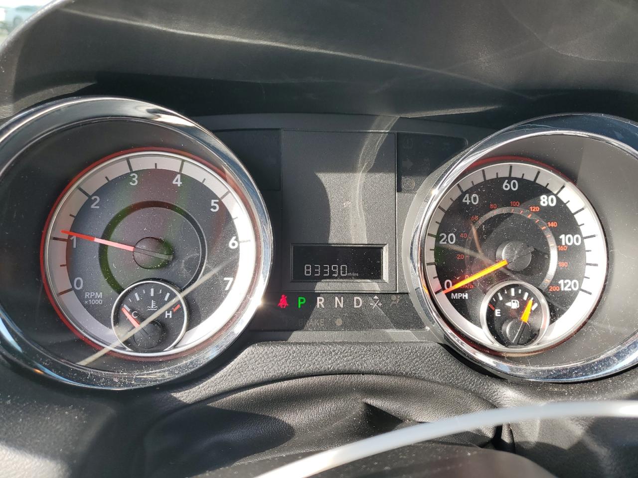 2020 Dodge Caravan - Image 9