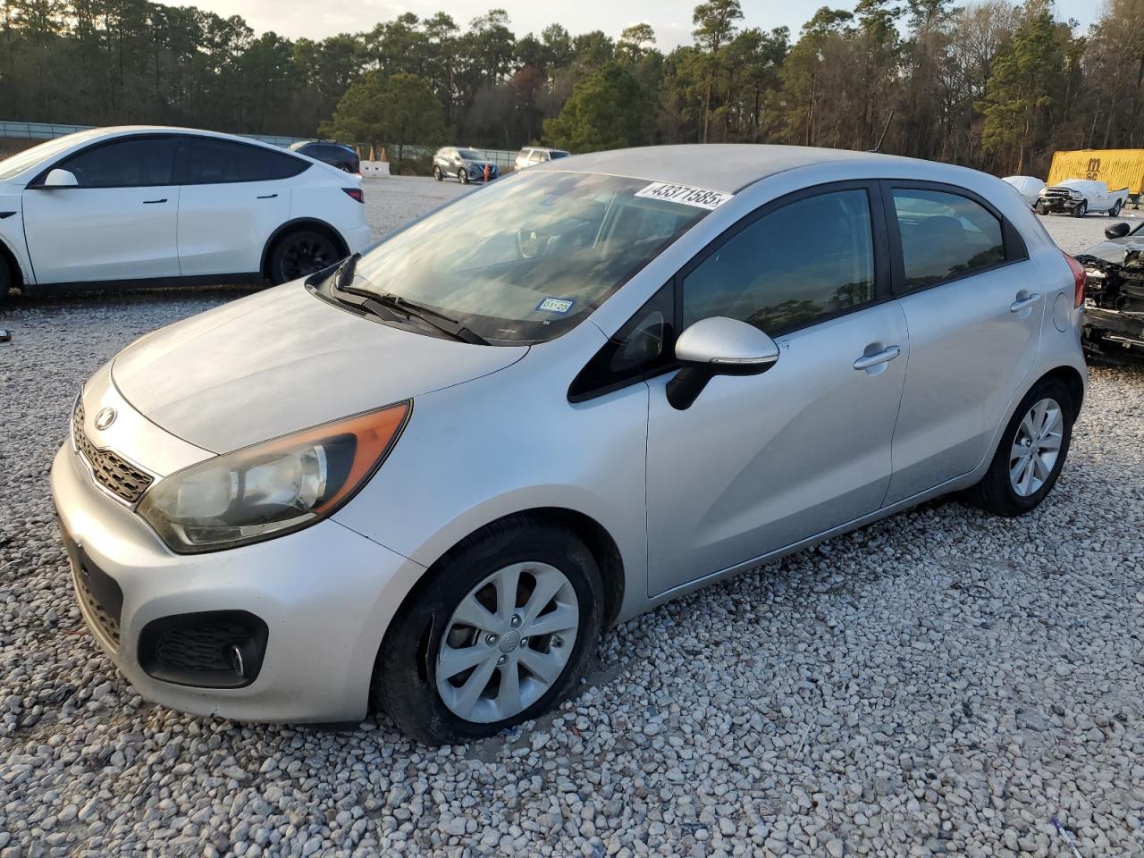 2015 Kia Rio - Image 1