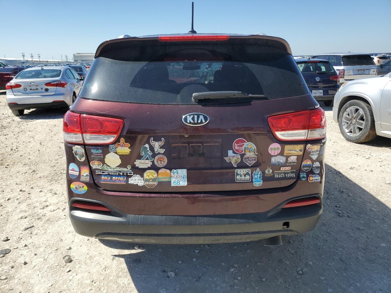 2017 Kia Sorento - Image 6