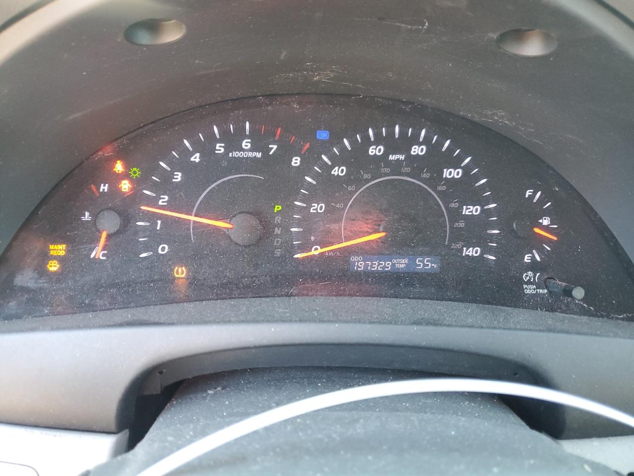 2010 Toyota Camry - Image 9