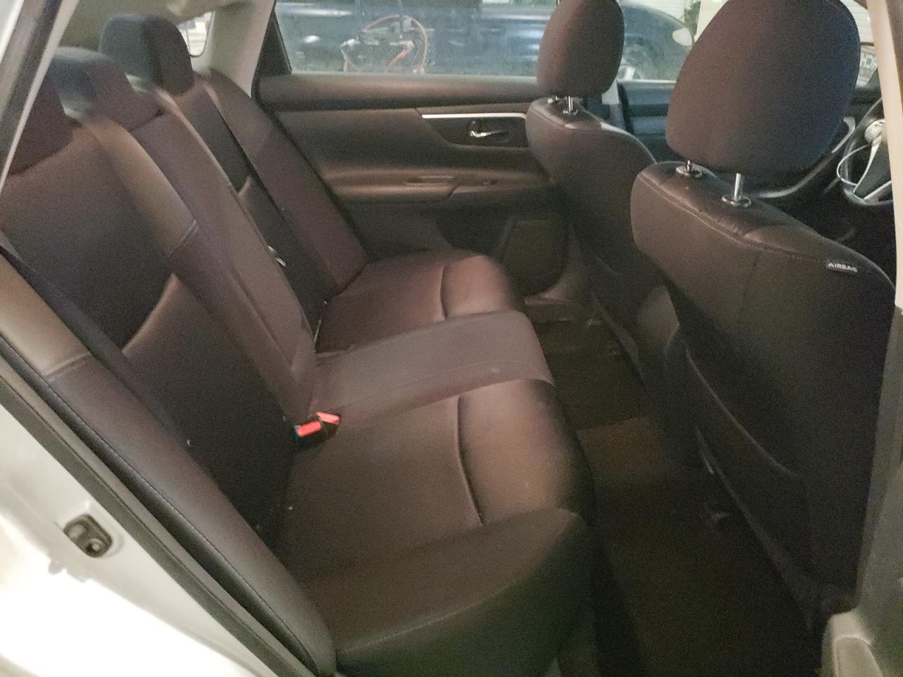 2016 Nissan Altima - Image 11