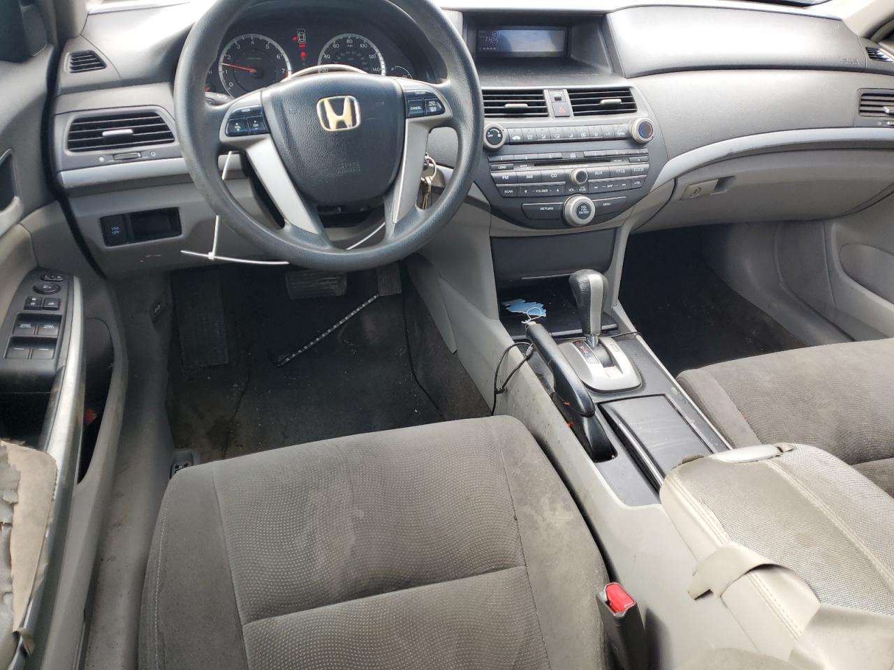 2009 Honda Accord - Image 8
