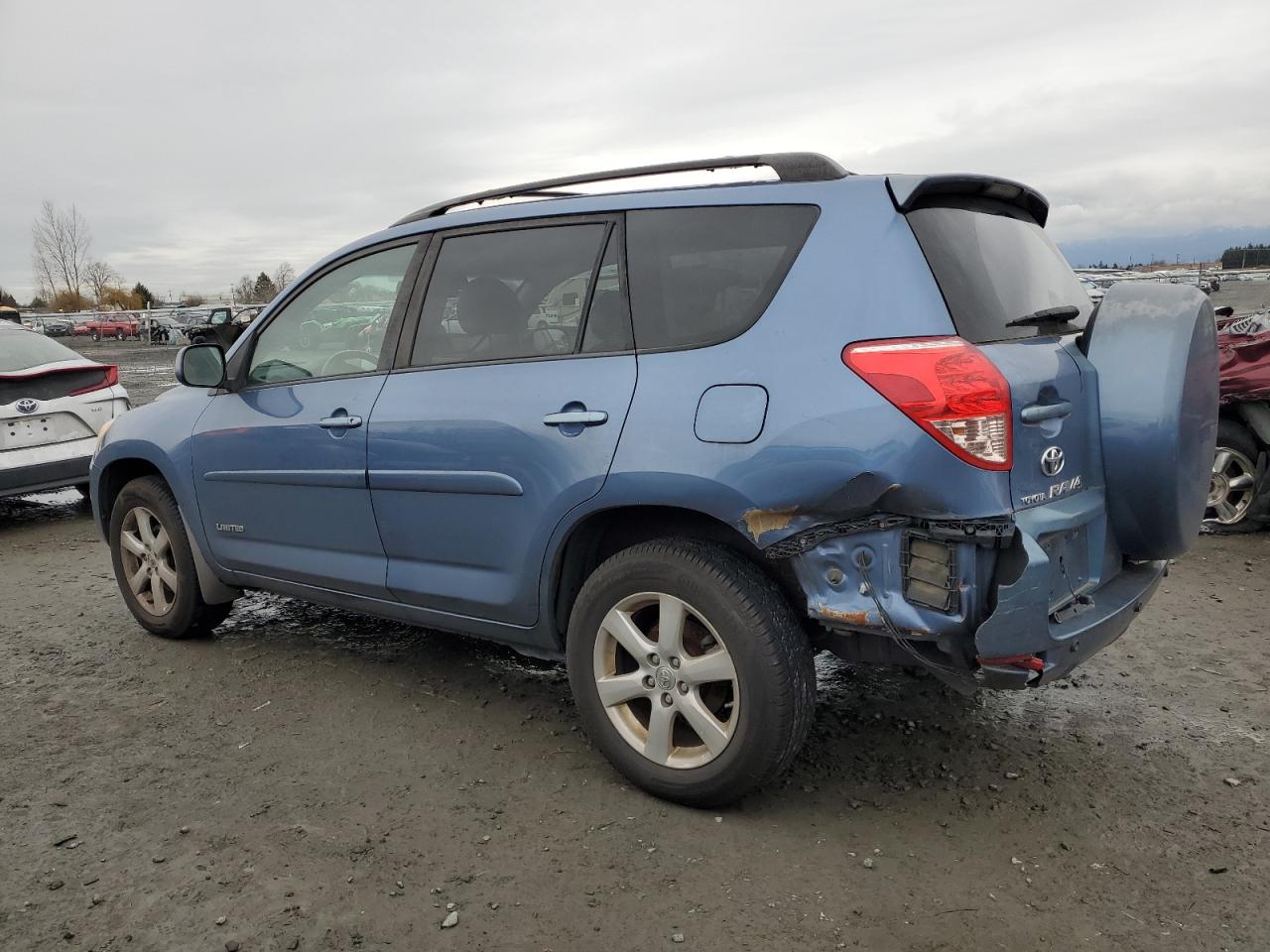 2008 Toyota RAV 4 - Image 2