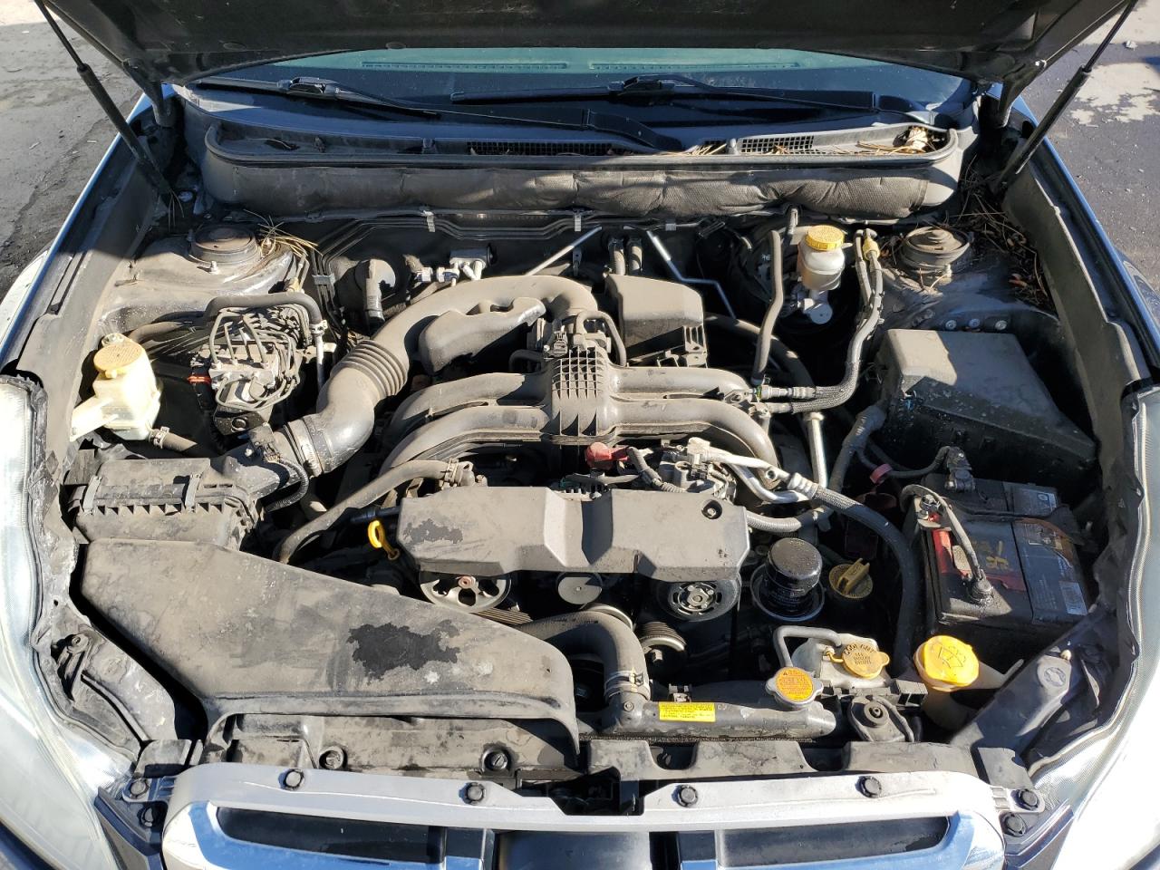 2013 Subaru Outback - Image 12