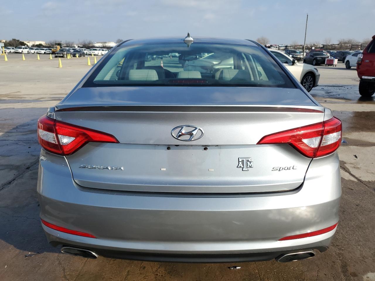 2016 Hyundai Sonata - Image 6