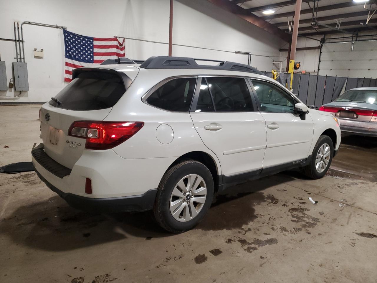 2017 Subaru Outback - Image 3