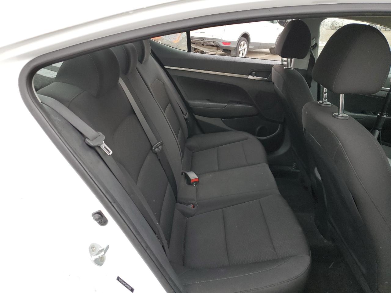 2020 Hyundai Elantra - Image 10