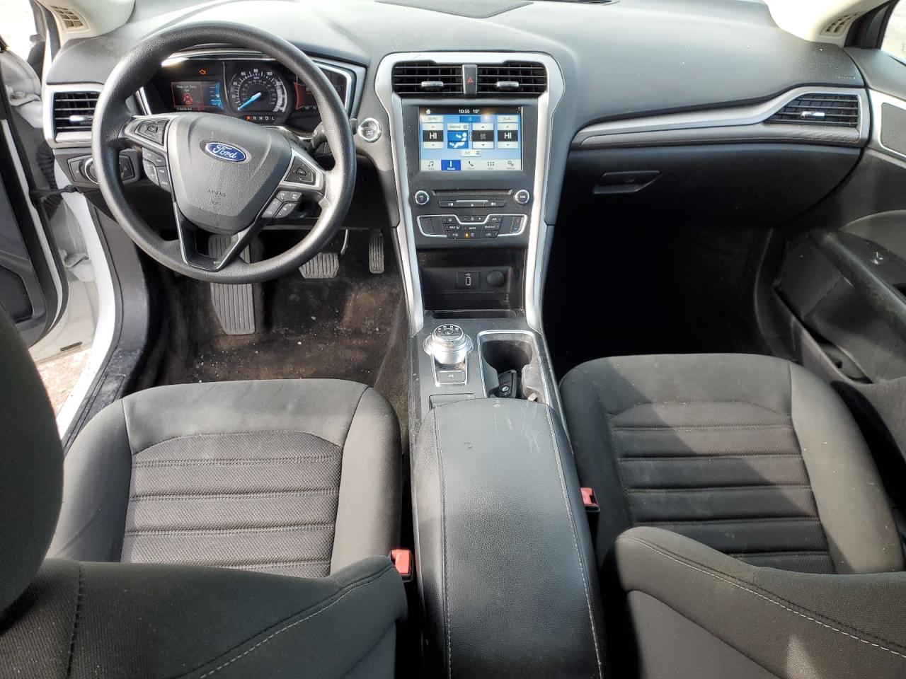 2017 Ford Fusion - Image 8