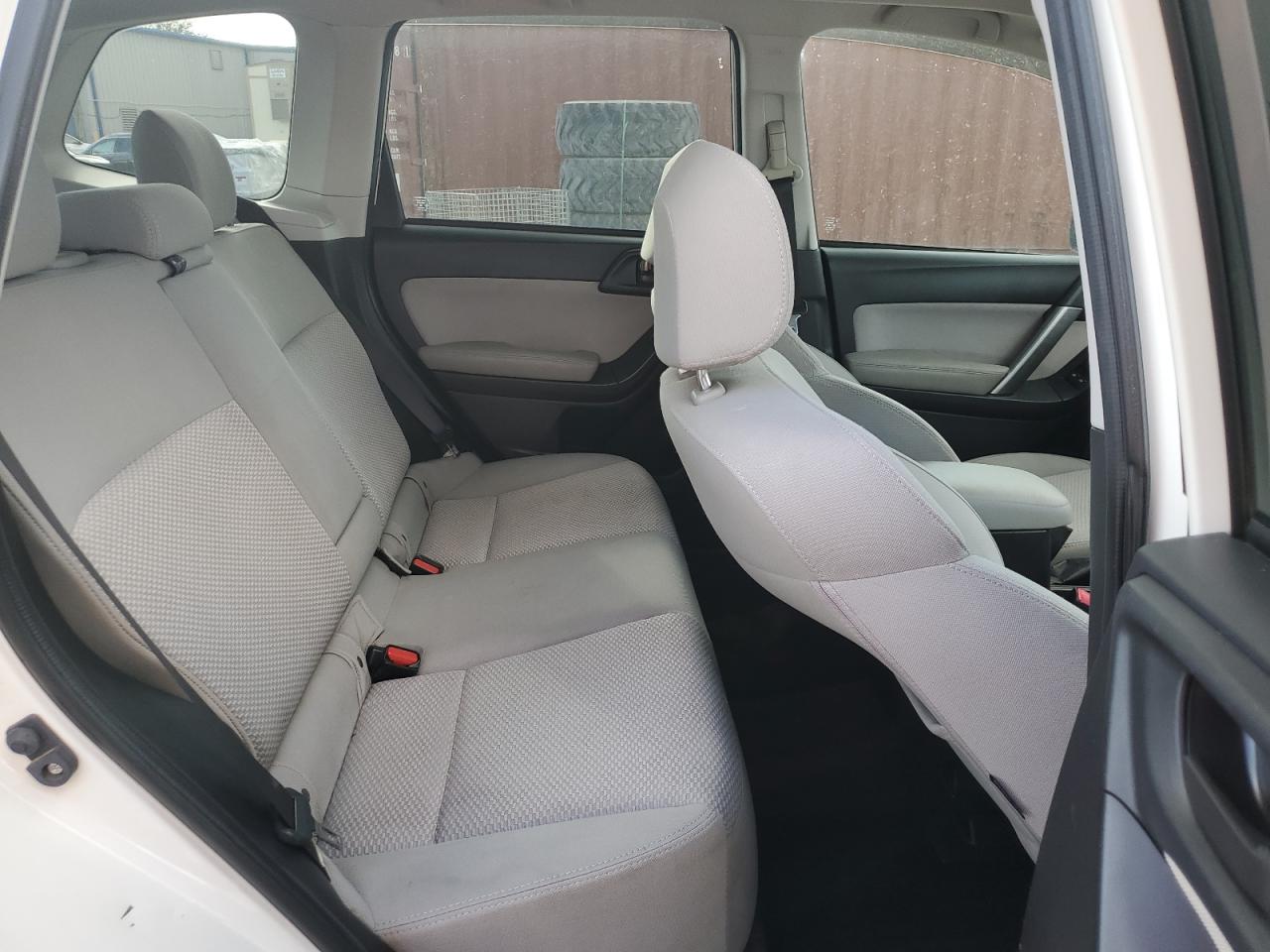 2016 Subaru Forester - Image 11