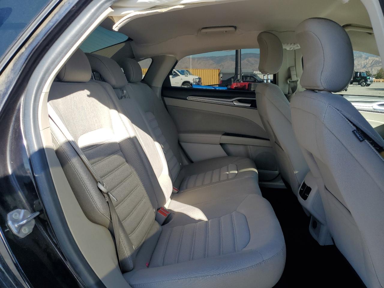 2019 Ford Fusion - Image 10