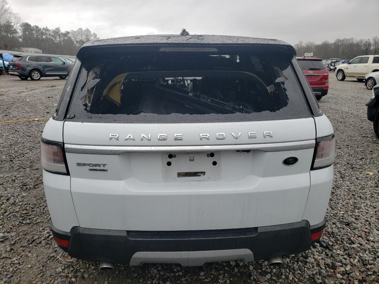 2017 Land Rover Range Rover - Image 6