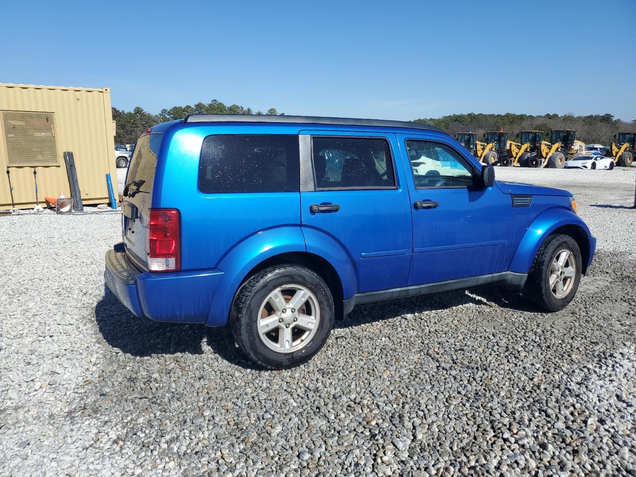 2008 Dodge Nitro - Image 3
