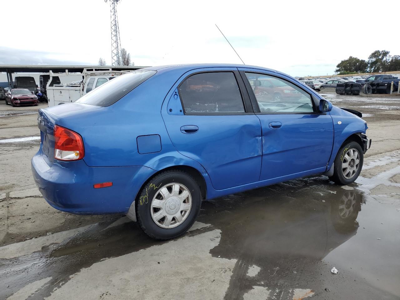 2005 Chevrolet Aveo - Image 3