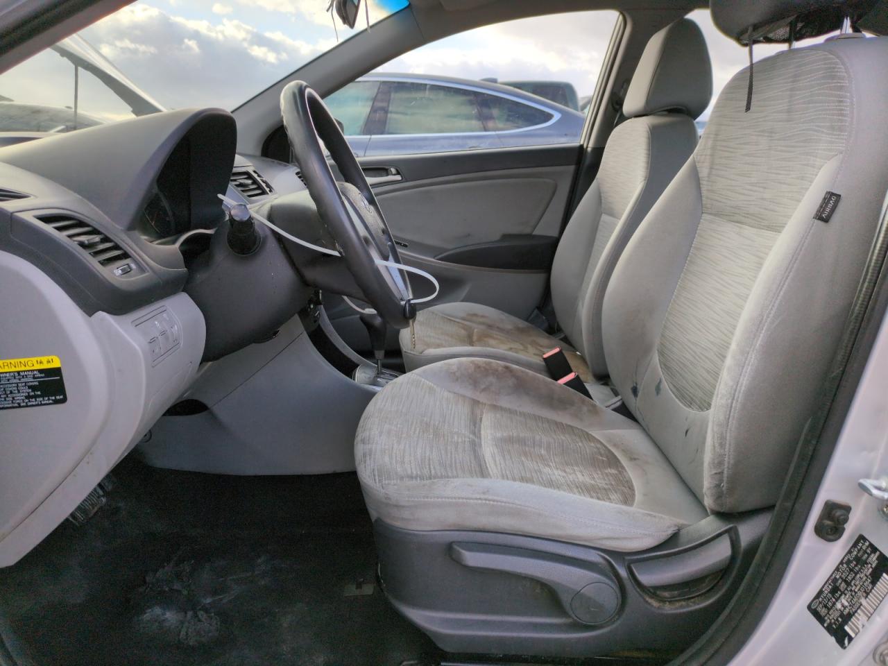 2016 Hyundai Accent - Image 7