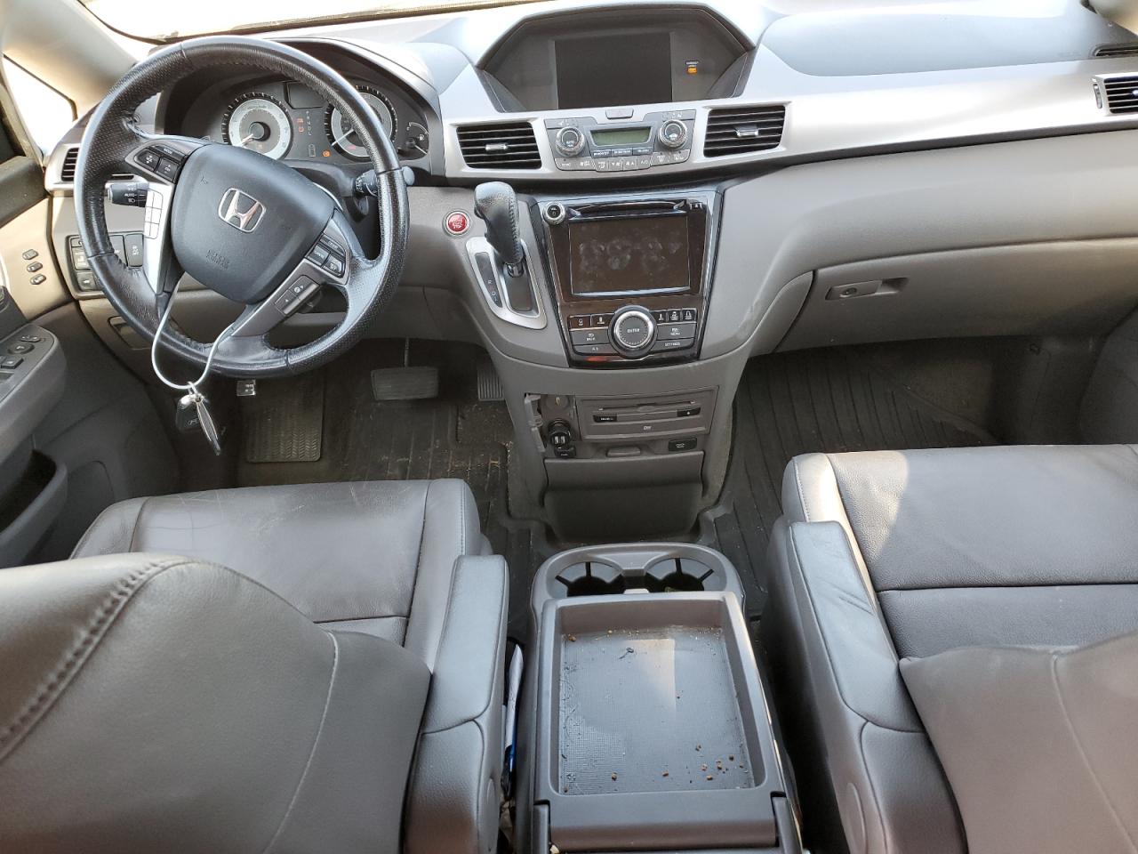 2015 Honda Odyssey - Image 8