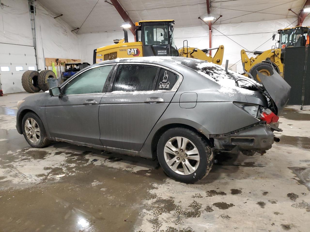 2010 Honda Accord - Image 2