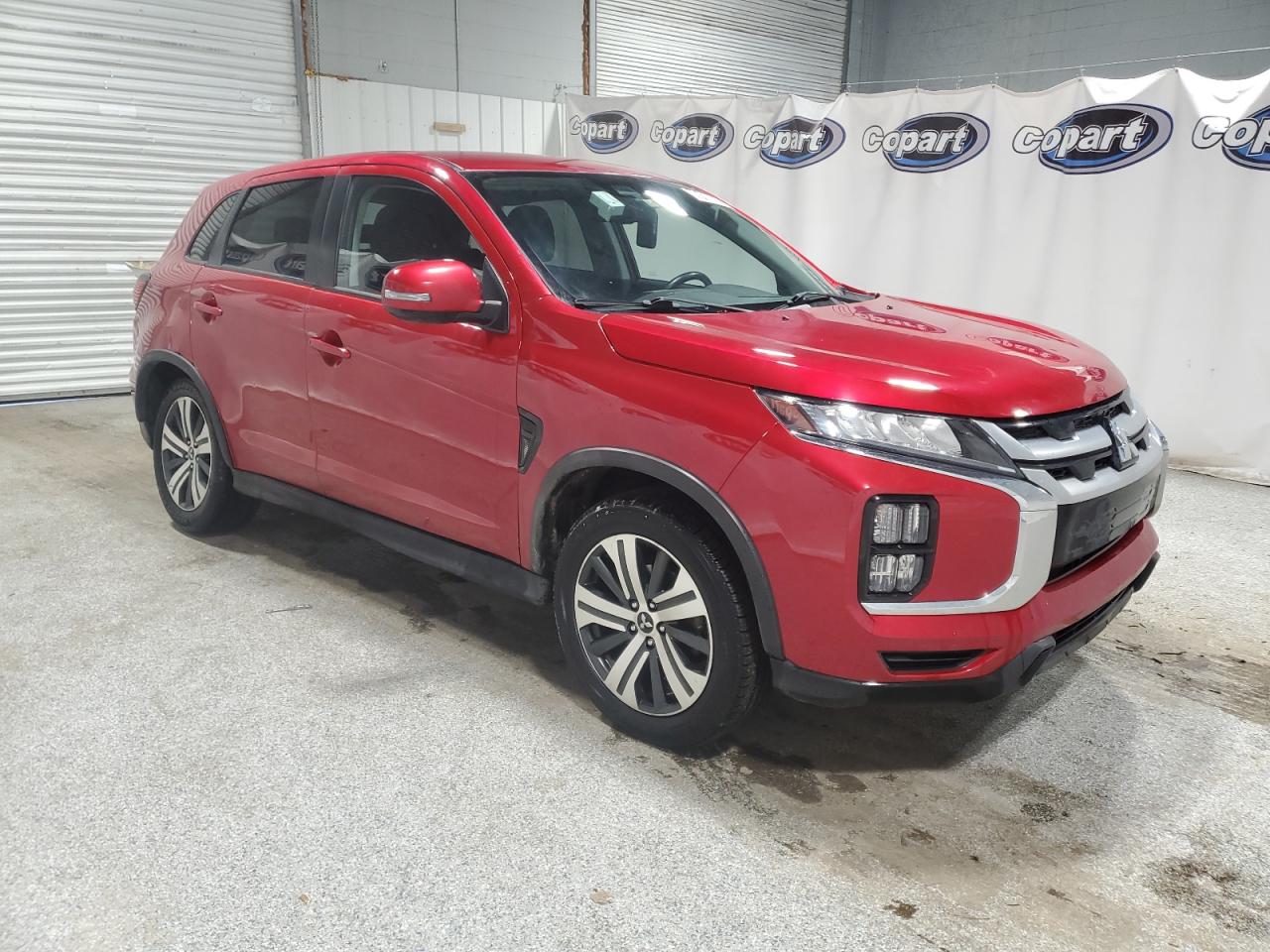 2021 Mitsubishi Outlander - Image 4