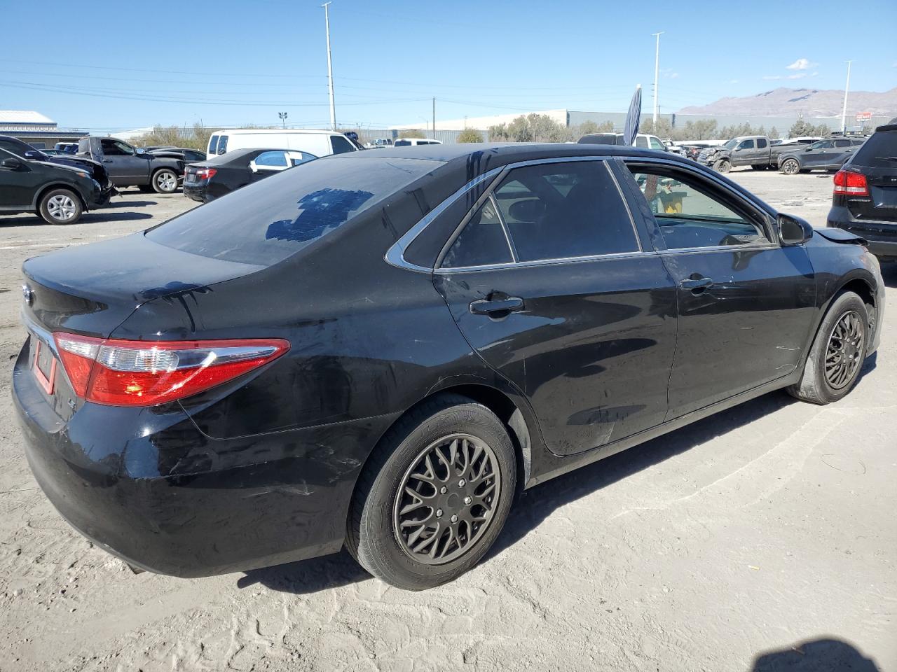 2015 Toyota Camry - Image 3