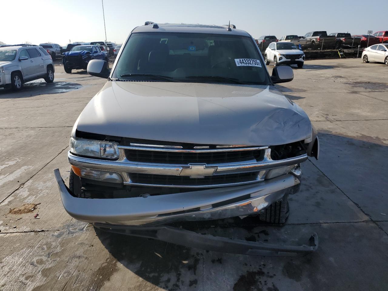 2004 Chevrolet Tahoe - Image 5