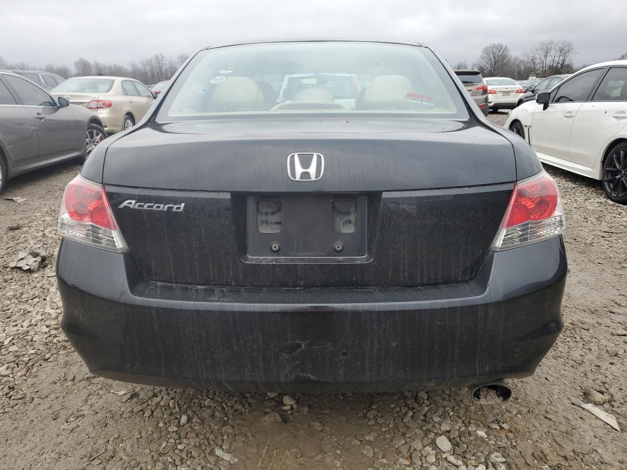 2009 Honda Accord - Image 6