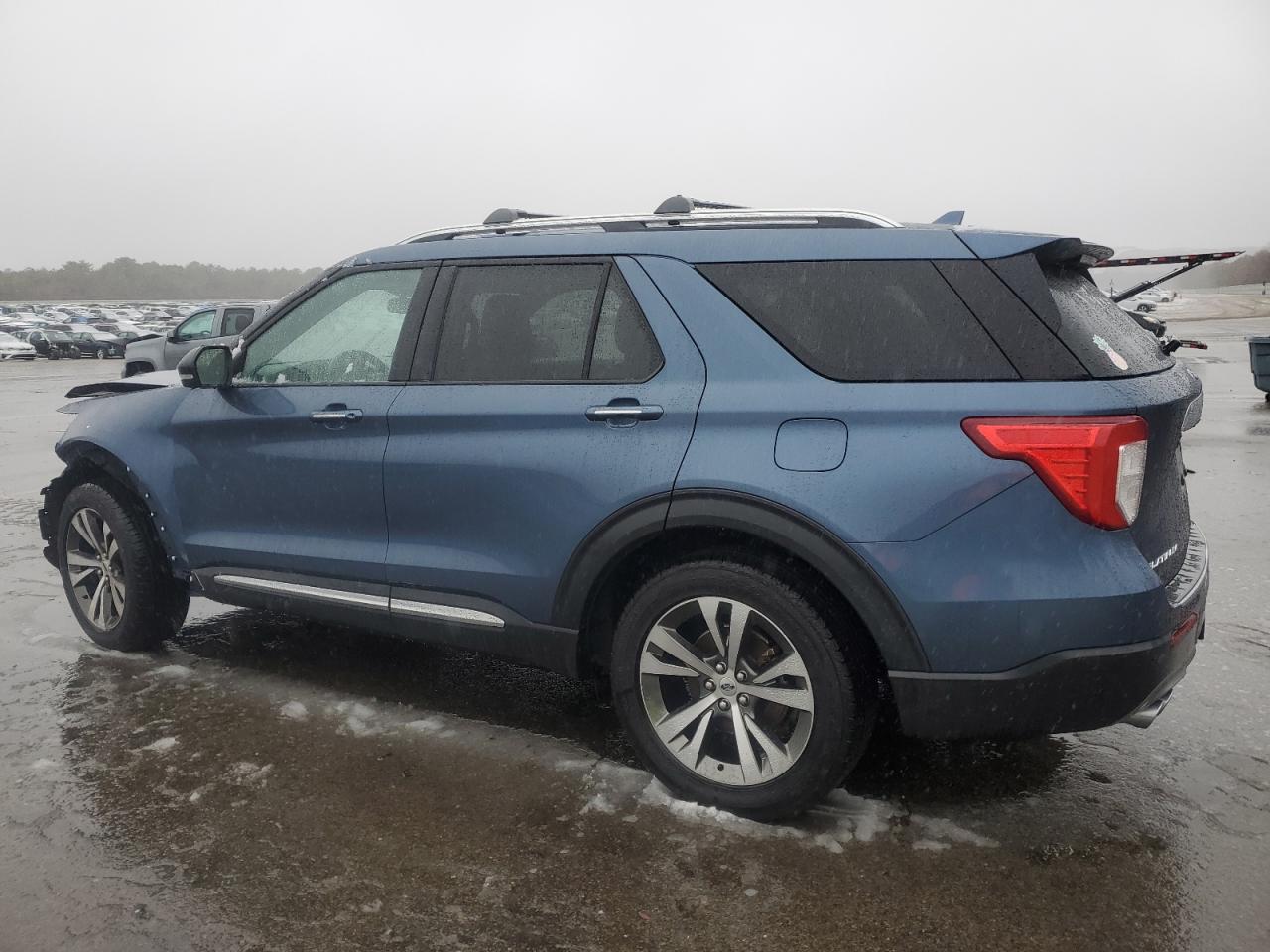 2020 Ford Explorer - Image 2