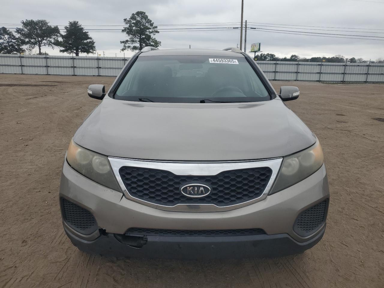 2011 Kia Sorento - Image 5