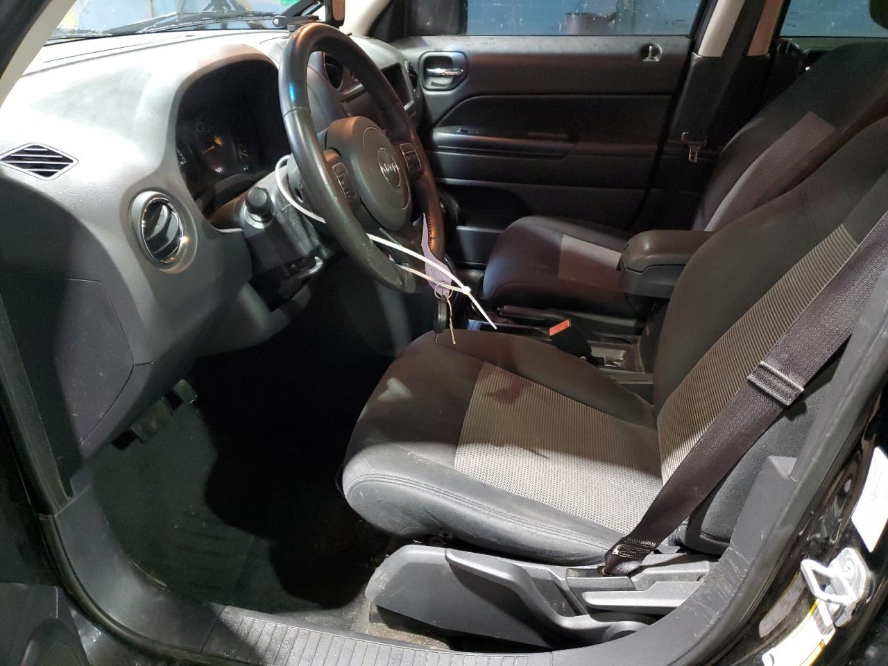 2014 Jeep Liberty (Patriot) - Image 7
