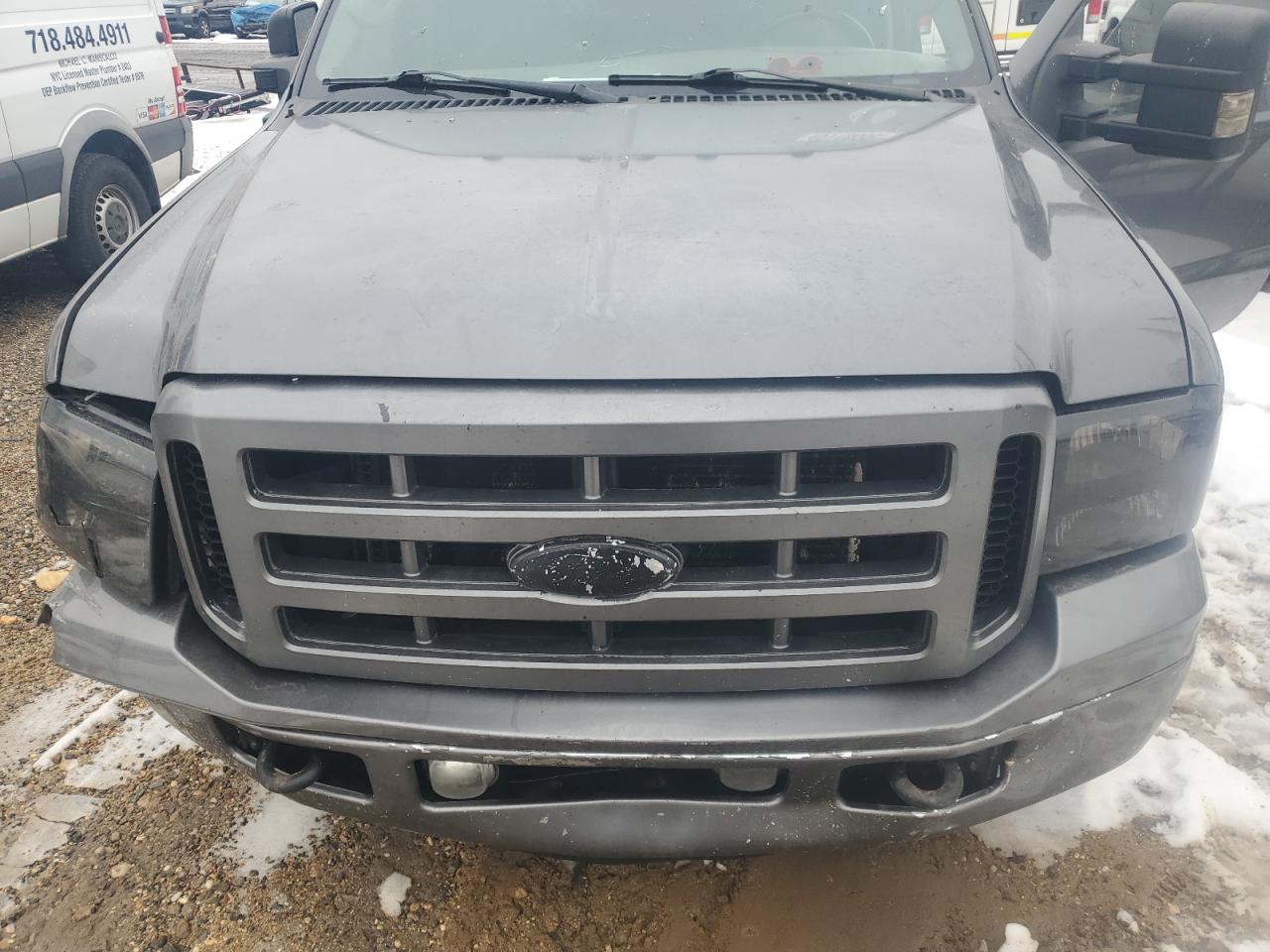 2004 Ford F350 - Image 12