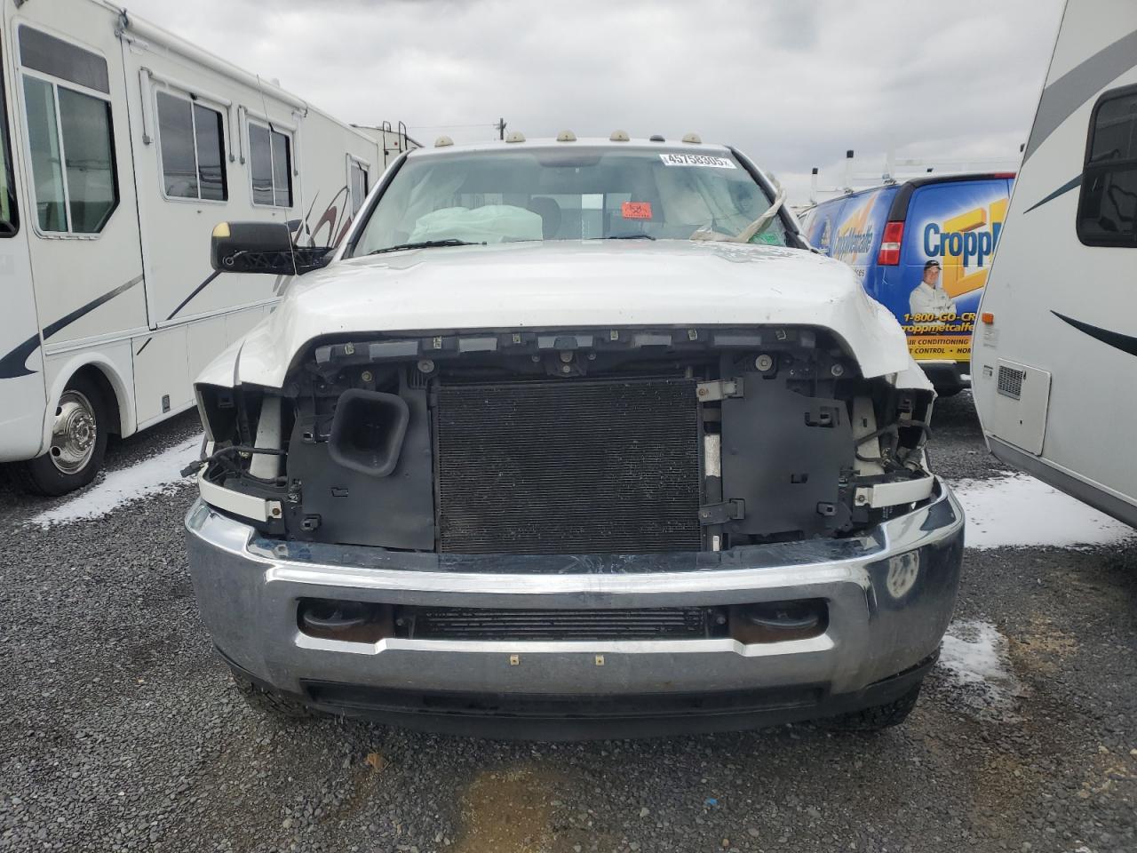 2016 RAM 3500 - Image 5