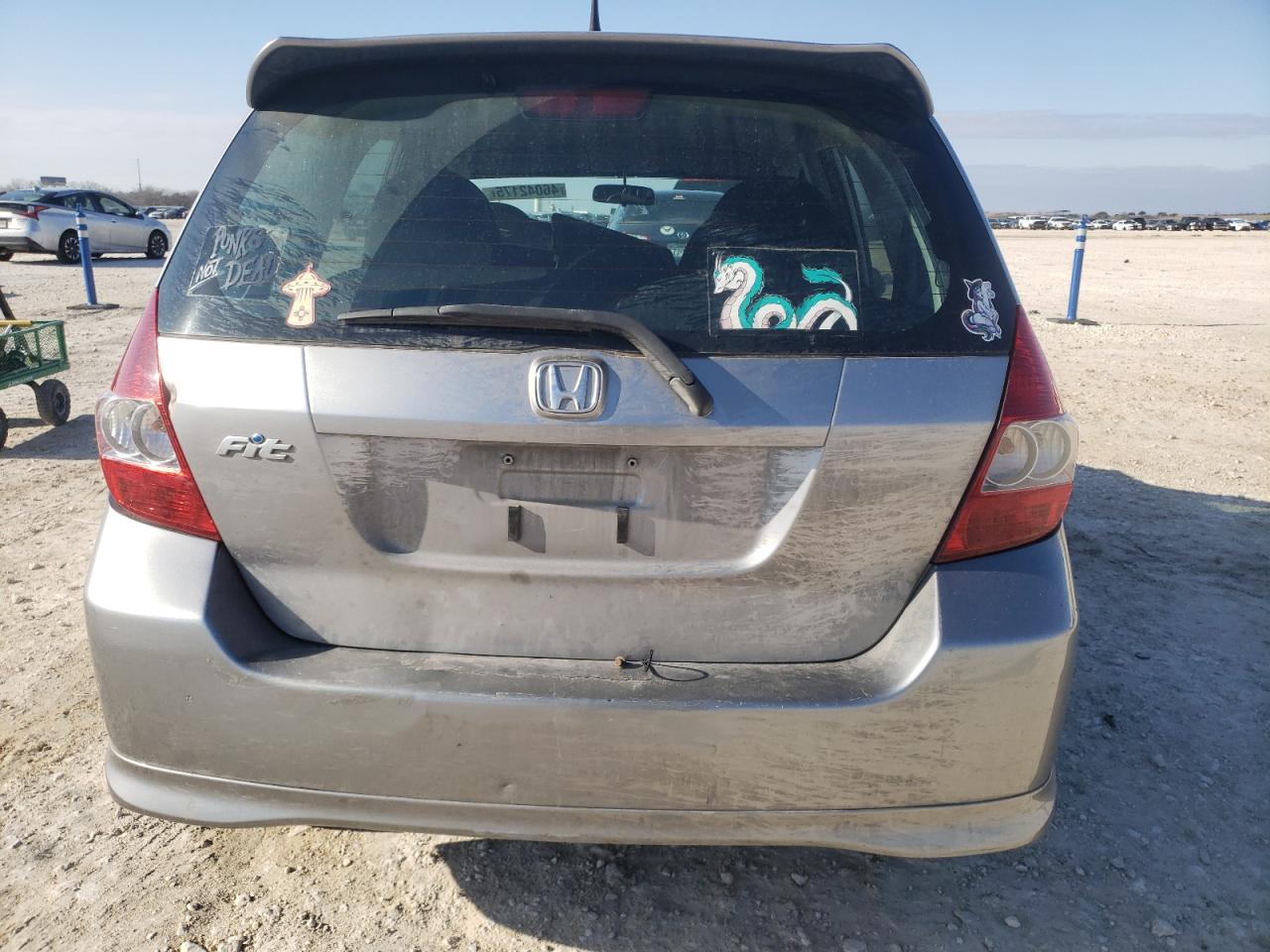 2007 Honda Fit - Image 6