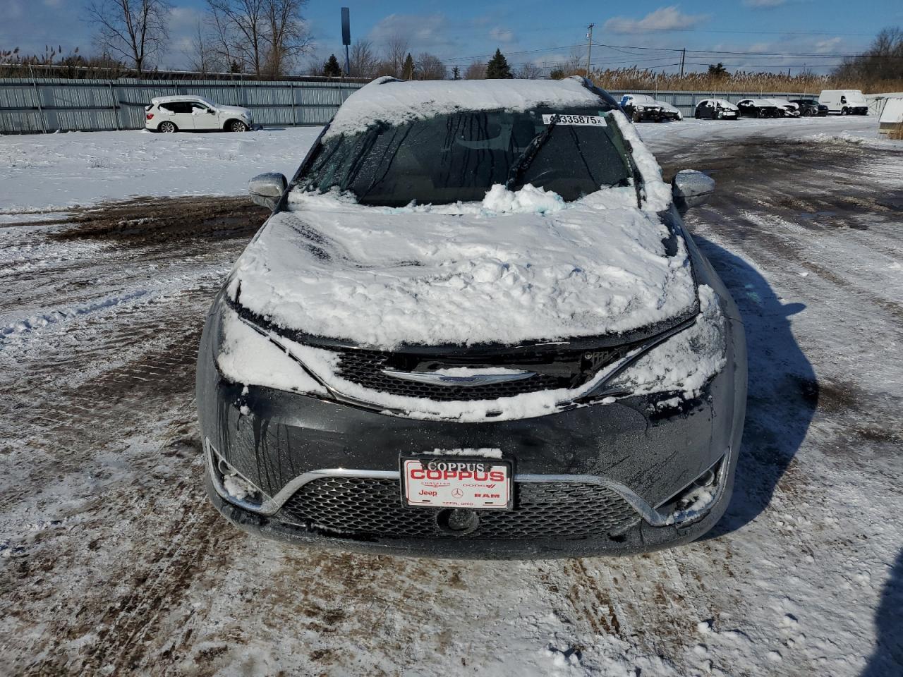 2017 Chrysler Pacifica - Image 5