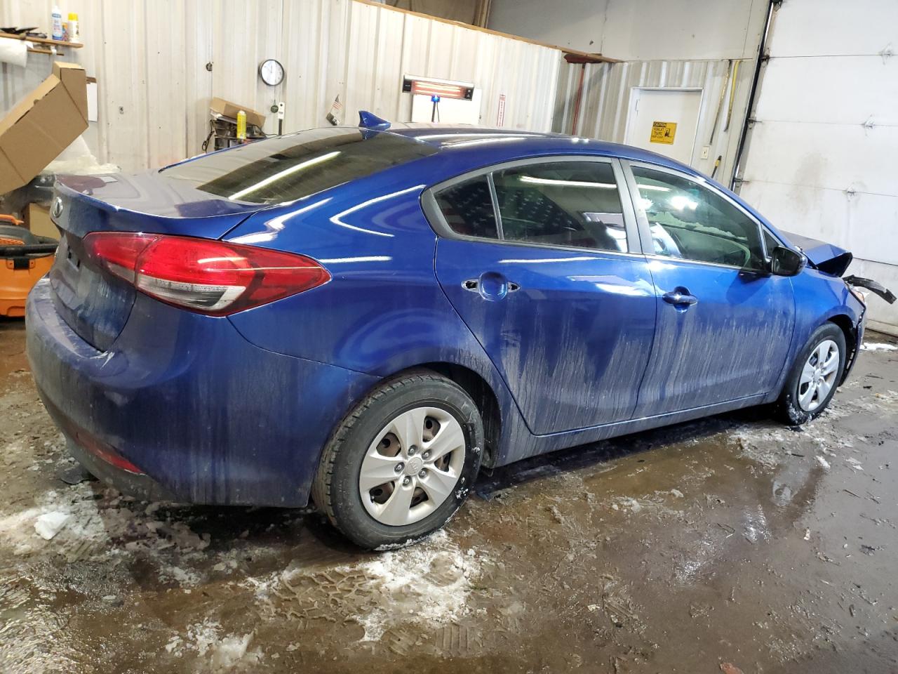 2017 Kia Forte - Image 3