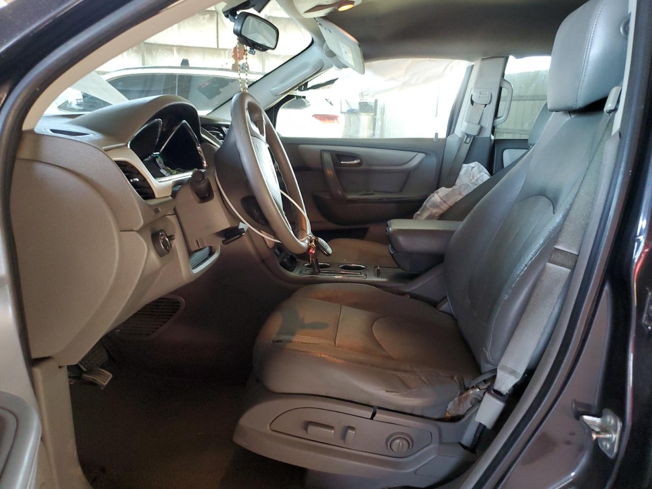 2015 Chevrolet Traverse - Image 7