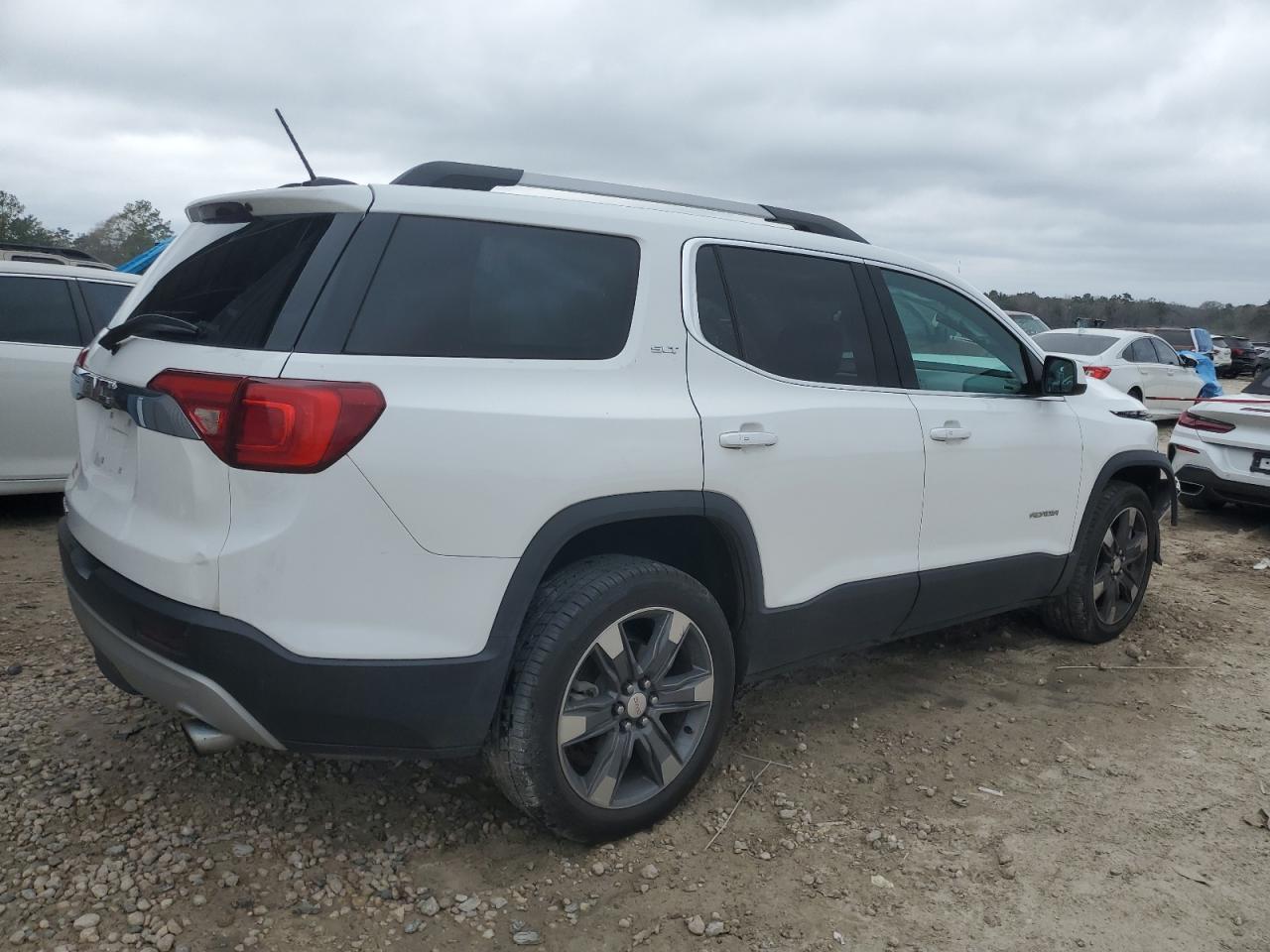 2017 GMC Acadia - Image 3